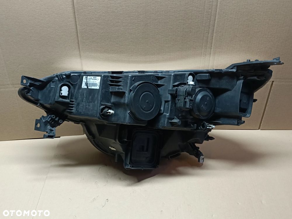 RENAULT MEGANE 4 16-20r PRAWA LAMPA PRZEDNIA z LED ORYGINAŁ EUROPA - 7