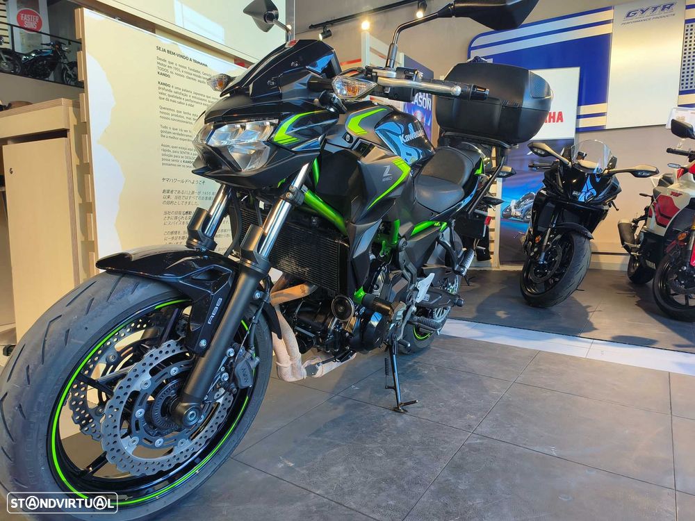 Kawasaki ER Z650 - 7