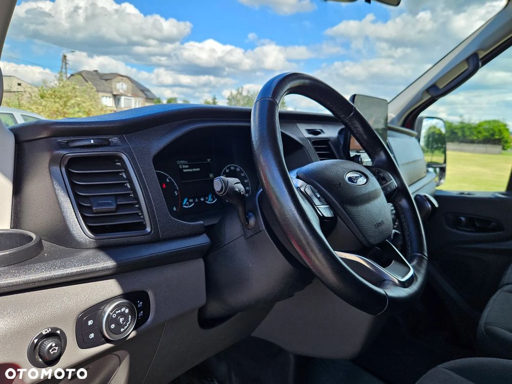 Ford Transit - 30