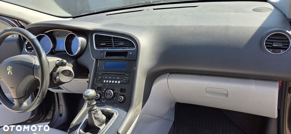 PEUGEOT 5008 radio oryginał fabryczne - 1