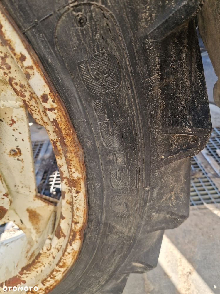 Koła wąskie do międzyrzędzi VALTRA 9.5R48 / 9.5R36 - 7