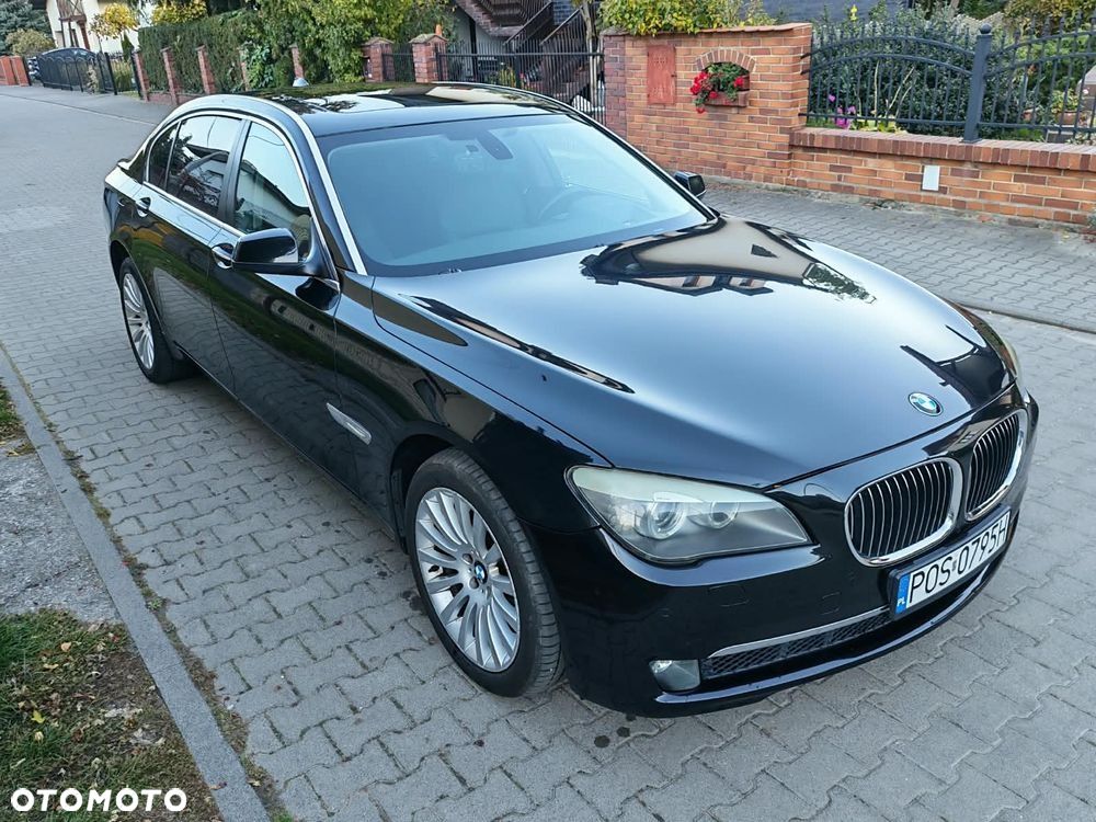 BMW Seria 7 740i L - 1