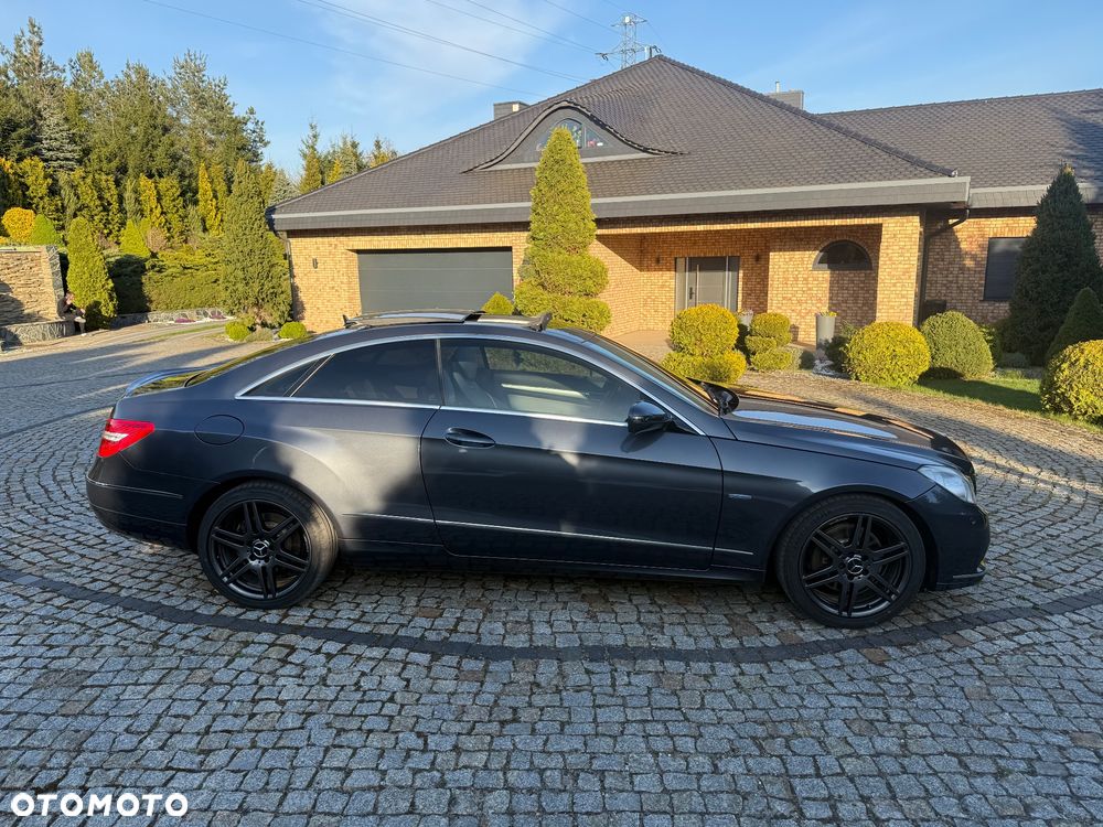 Mercedes-Benz Klasa E - 3