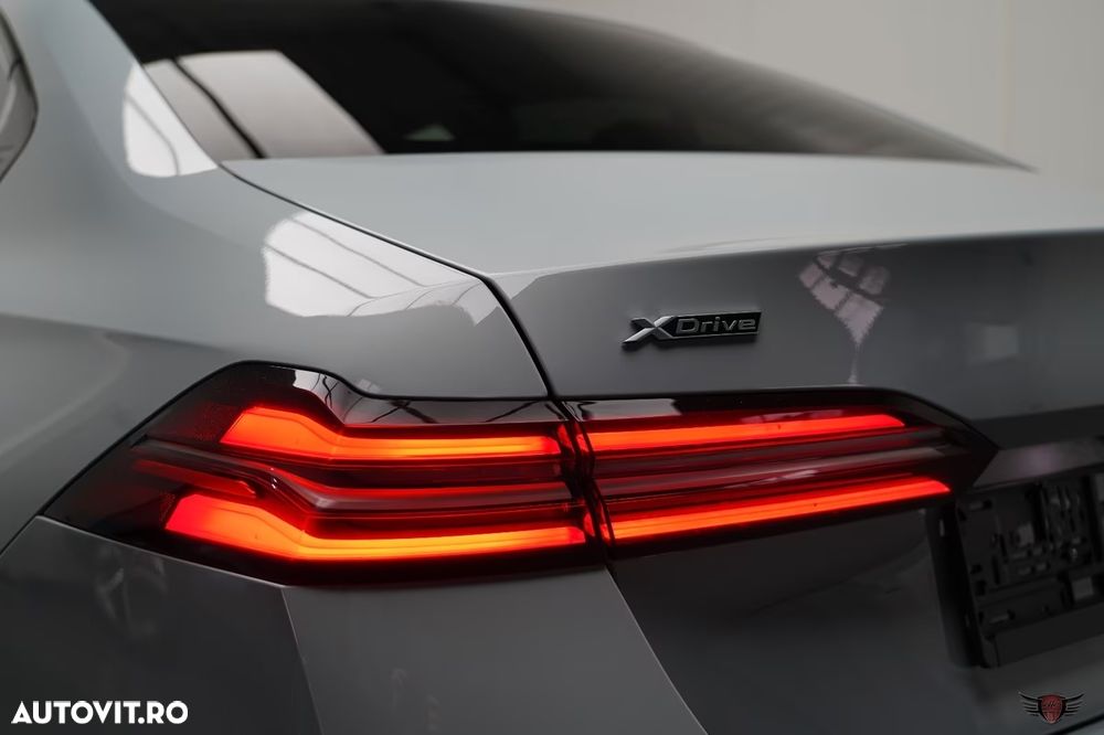 BMW Seria 5 520d xDrive Aut. - 18