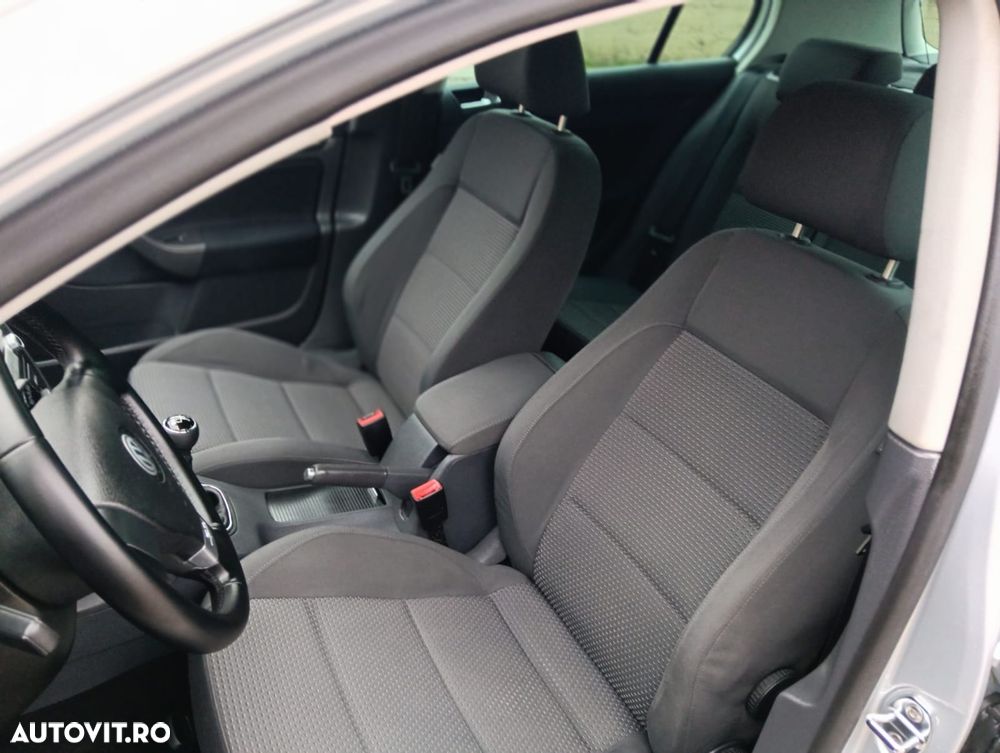 Volkswagen Golf 1.9 TDI DPF Sportline - 14