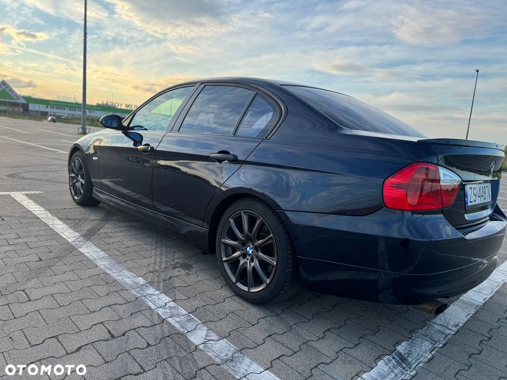 BMW Seria 3 320d DPF - 11