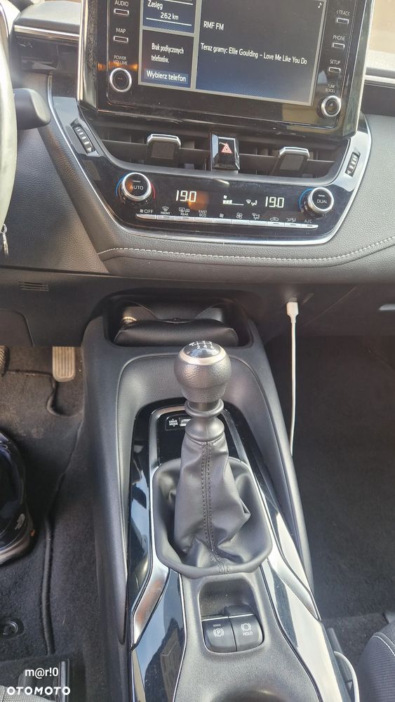 Toyota Corolla 1.2 T Comfort - 12