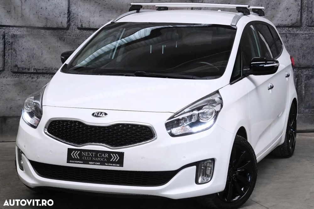 Kia Carens - 9