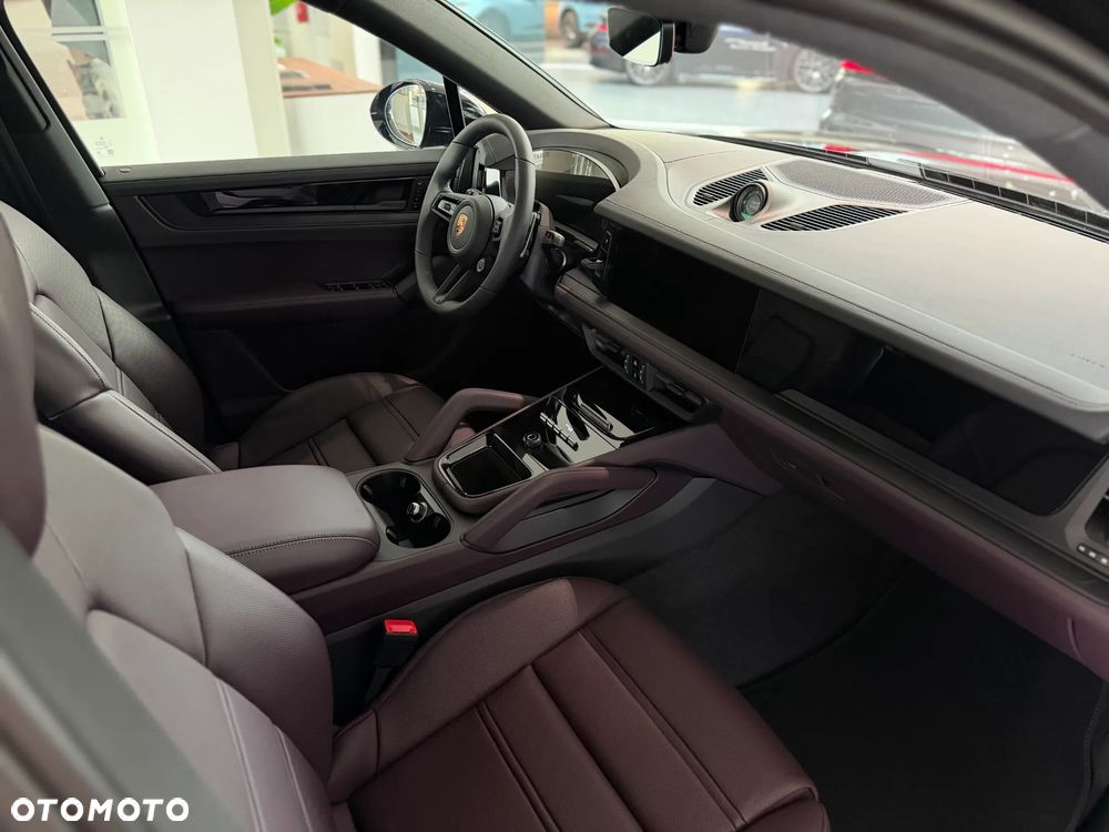 Porsche Cayenne Black Edition - 26