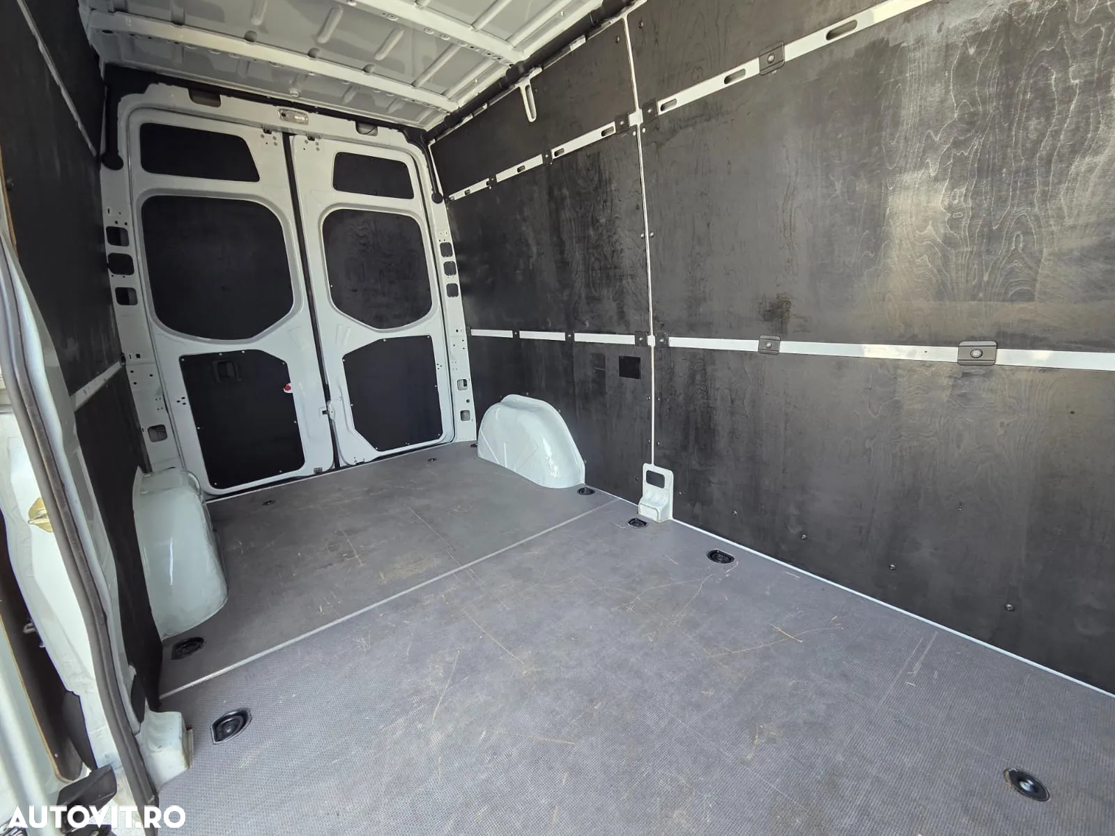 Mercedes-Benz New Sprinter L3H2 - 16