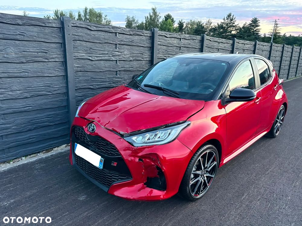 Toyota Yaris 1.5 VVT-i GR SPORT - 4
