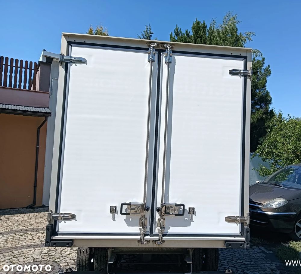 KONTENER IZOTERMA MROŹNIA* CHŁODNIA* NR 934 - 2