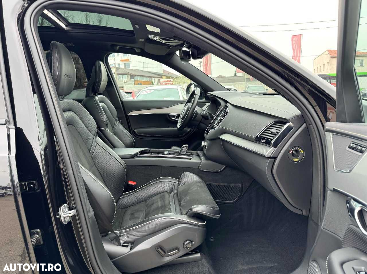 Volvo XC 90 - 21