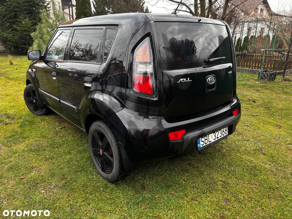 Kia Soul 1.6 CRDi M - 4