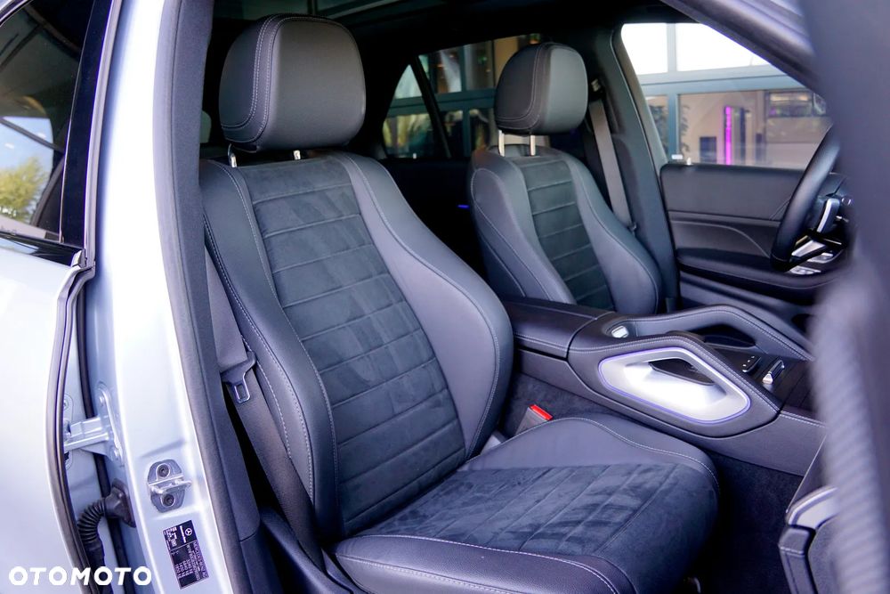 Mercedes-Benz GLE 350 de 4Matic 9G-TRONIC AMG Line Advanced Plus - 24