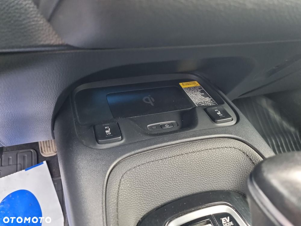 Toyota Corolla 2.0 Hybrid GR Sport - 25