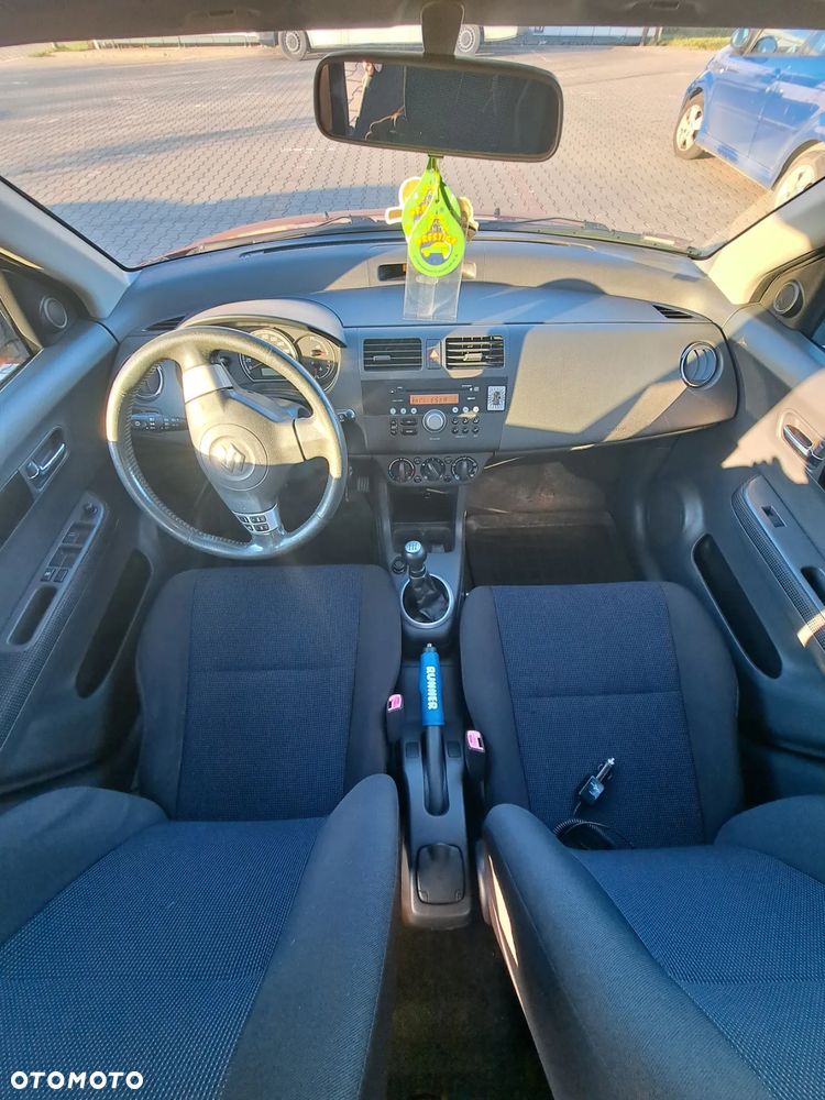 Suzuki Swift 1.3 GLX / Comfort - 10