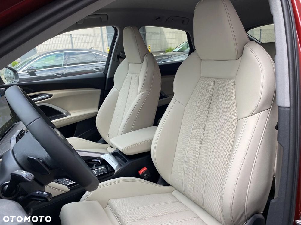 Audi Q5 Sportback - 22