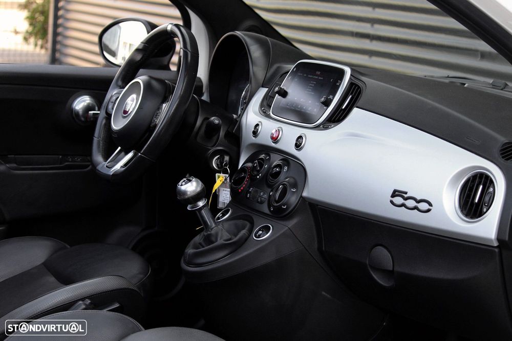 Fiat 500C 1.0 Hybrid Connect - 17