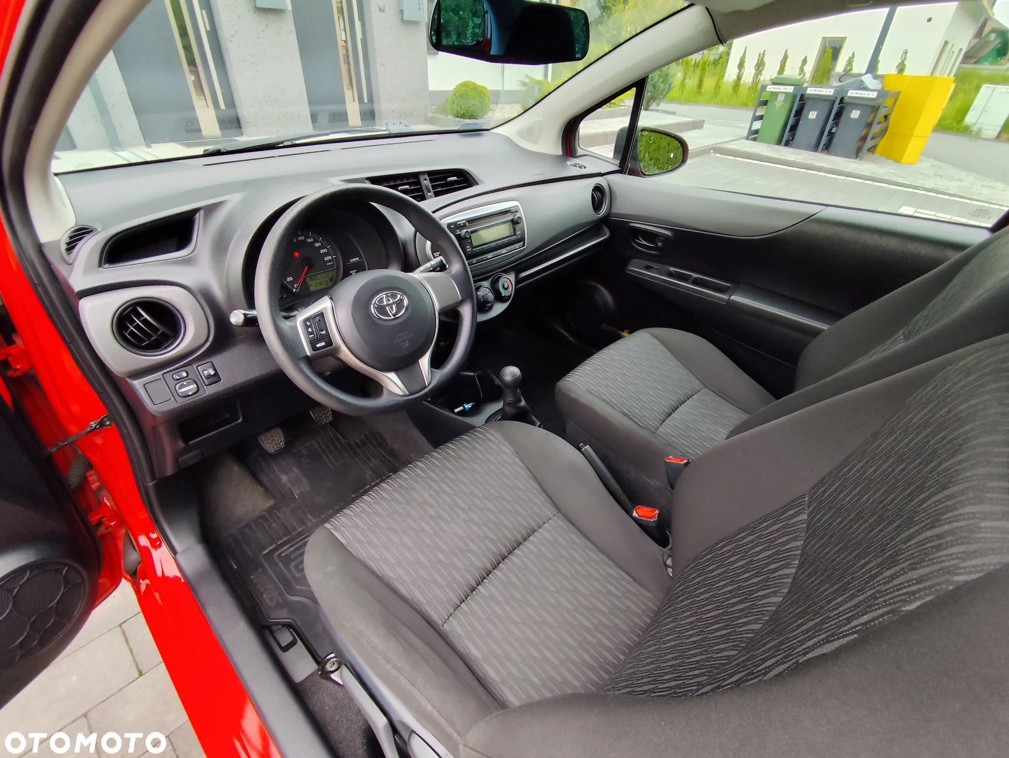 Toyota Yaris - 14
