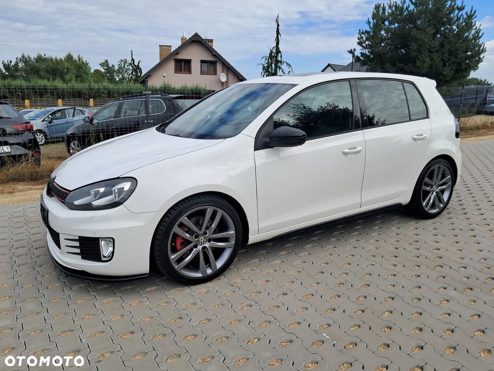 Volkswagen Golf 2.0 GTI DSG - 4