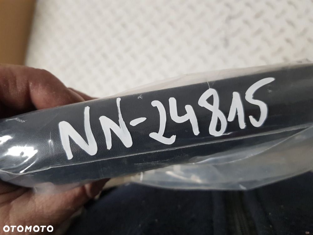 NOWA ORYGINALNA LAMPKA TYLNA OŚWIETLENIE TABLICY REJESTRACYJNEJ TYŁ RENAULT KANGOO I 1 98-08 - 5