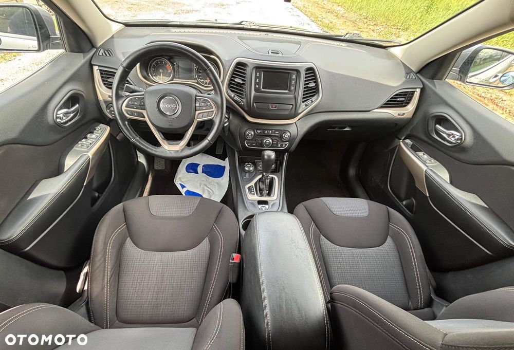 Jeep Cherokee 3.2 V6 Active Drive I Limited - 28
