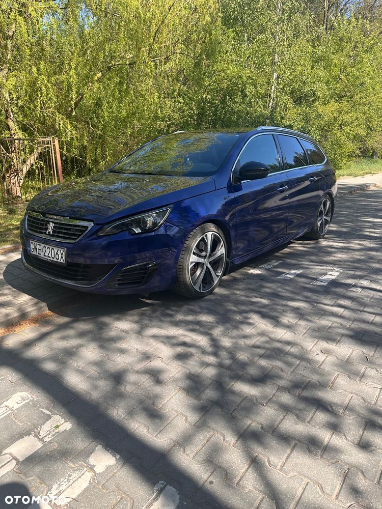 Peugeot 308 - 1