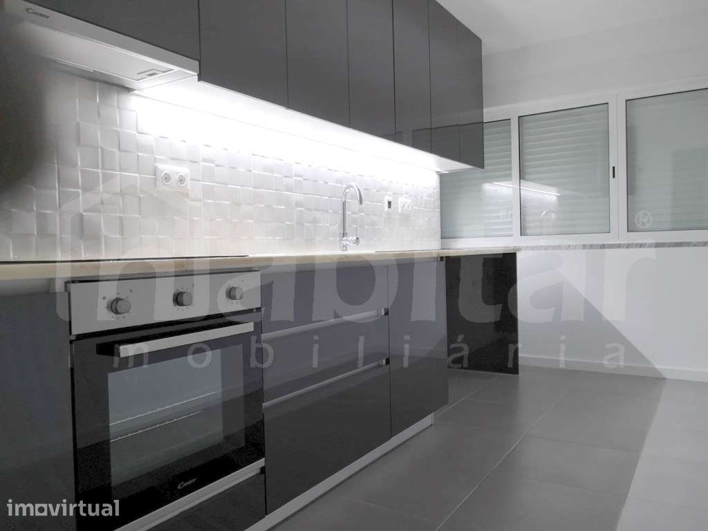 T3 Remodelado com Vista Deslumbrante em Vila Franca de Xira - Dispo... - Grande imagem: 2/15