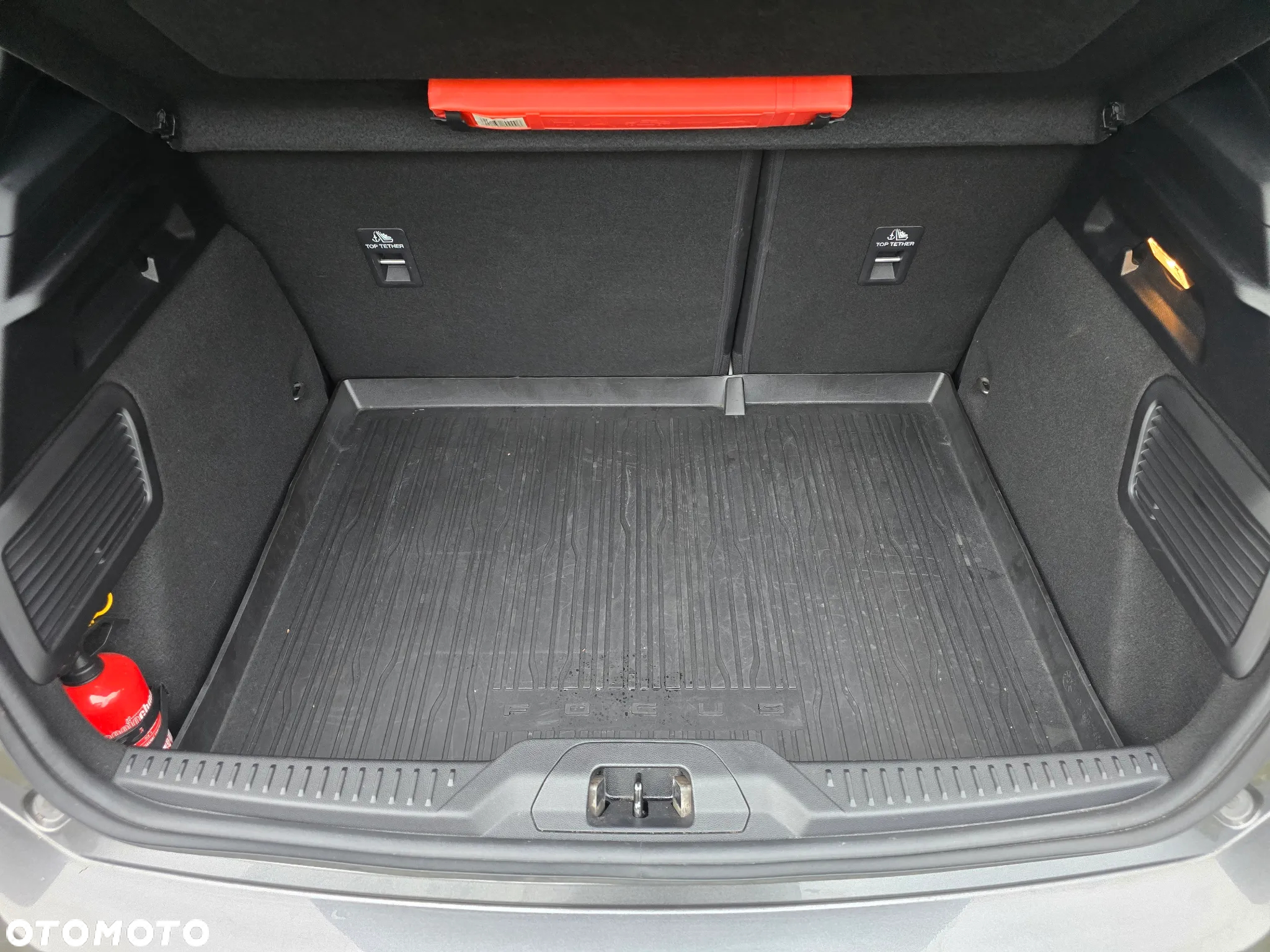 Ford Focus 1.0 EcoBoost ST-Line - 24