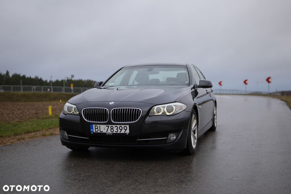BMW Seria 5 520d Touring - 5