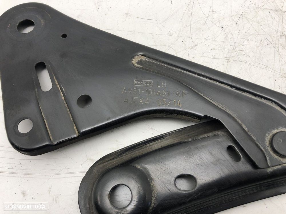 SUPORTE DO ESCAPE  Usado VOLVO V40 Hatchback (525, 526) D2 CV61A10684AA - 3