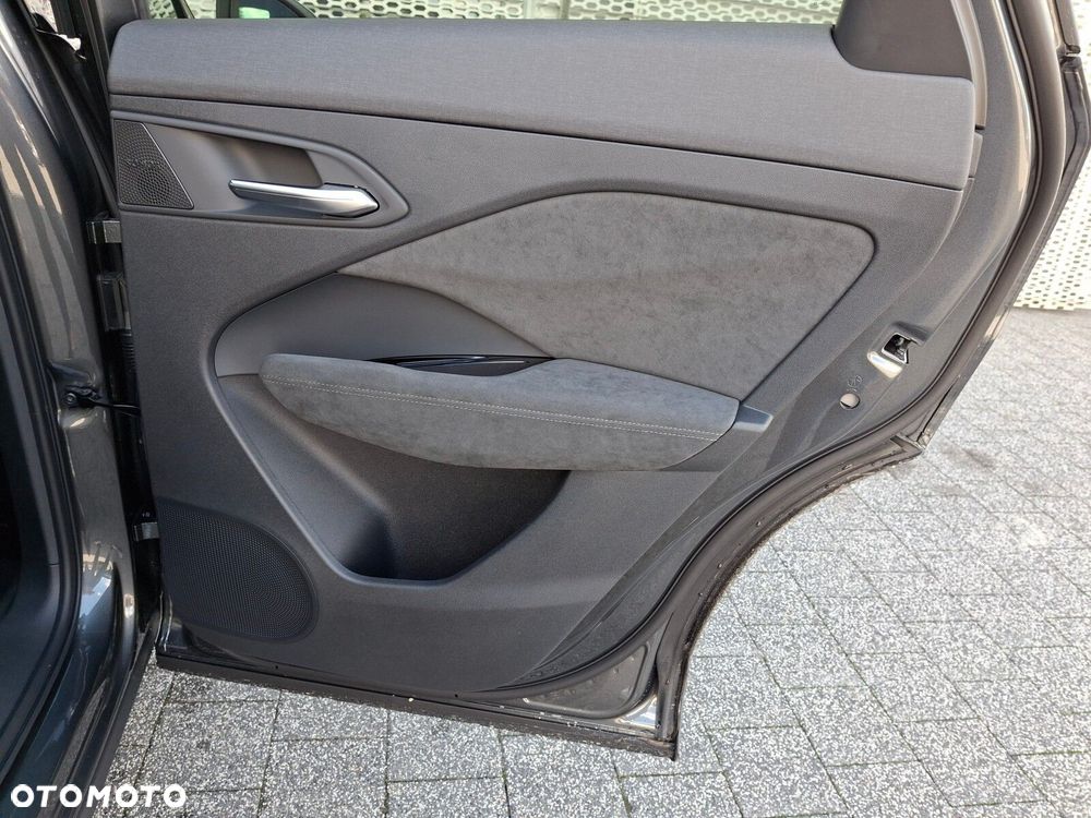 Audi Q3 Sportback - 14