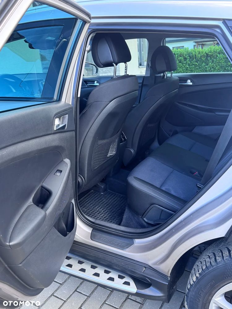 Hyundai Tucson 1.6 GDI BlueDrive Comfort 2WD - 13