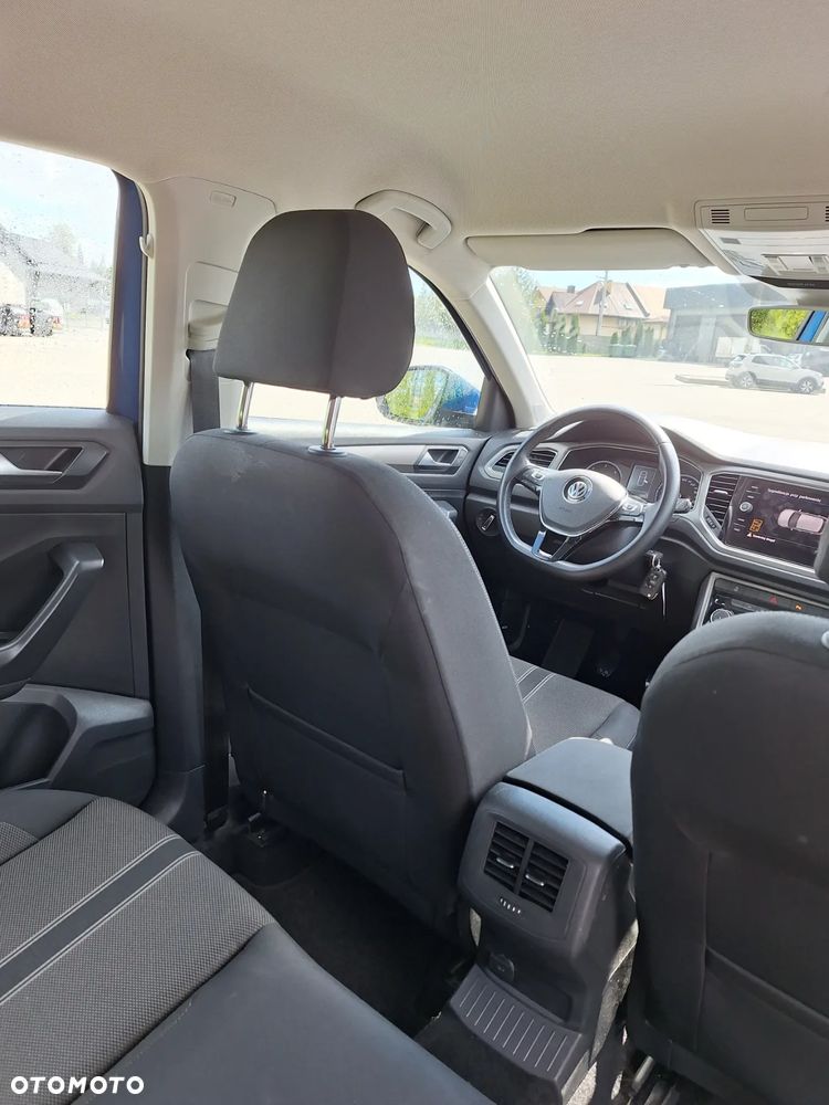 Volkswagen T-Roc - 15