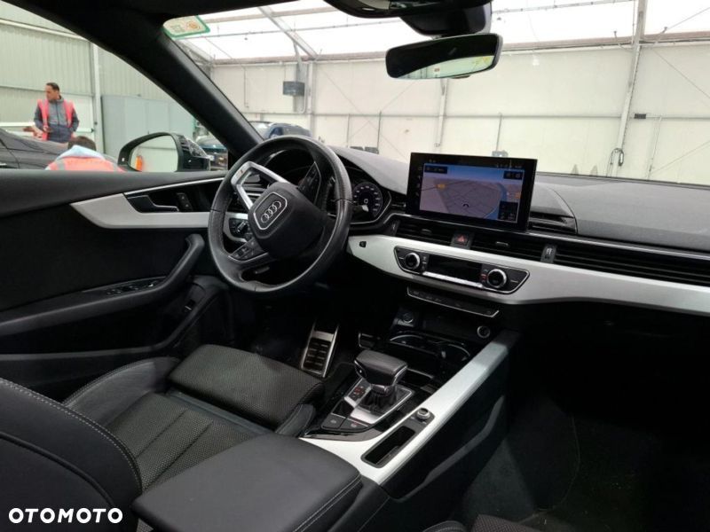 Audi A5 Coupé 35 TFSI mHEV S Line S tronic - 4