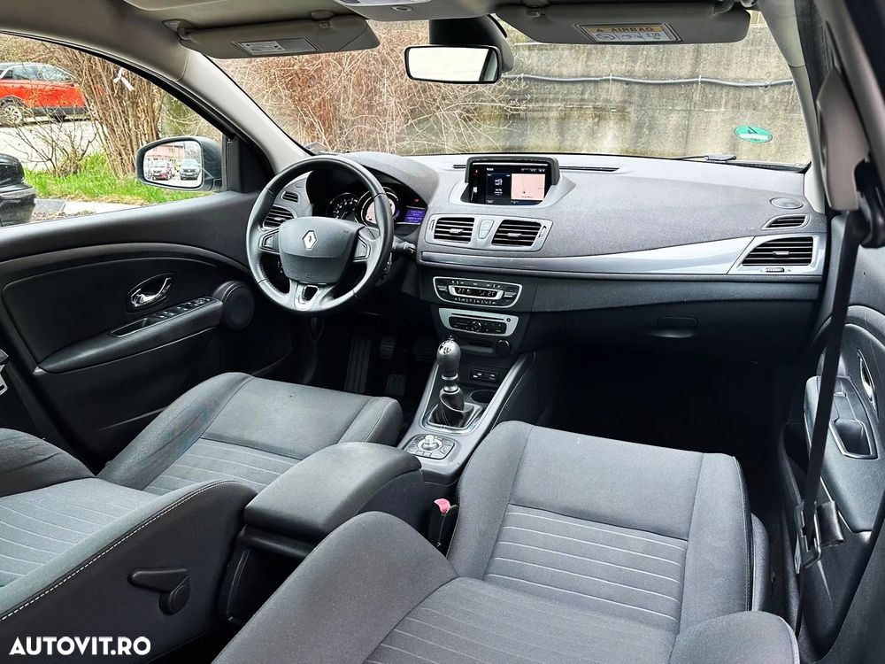 Renault Megane ENERGY TCe 115 Start & Stop LIMITED - 8