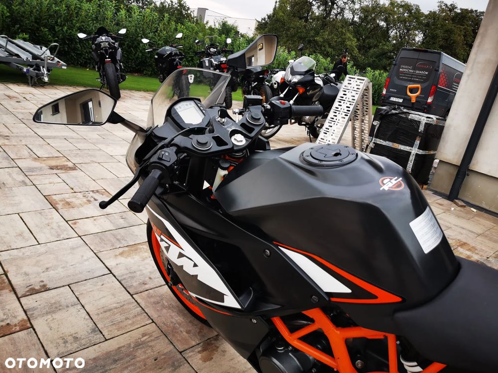 KTM RC 125 - 9