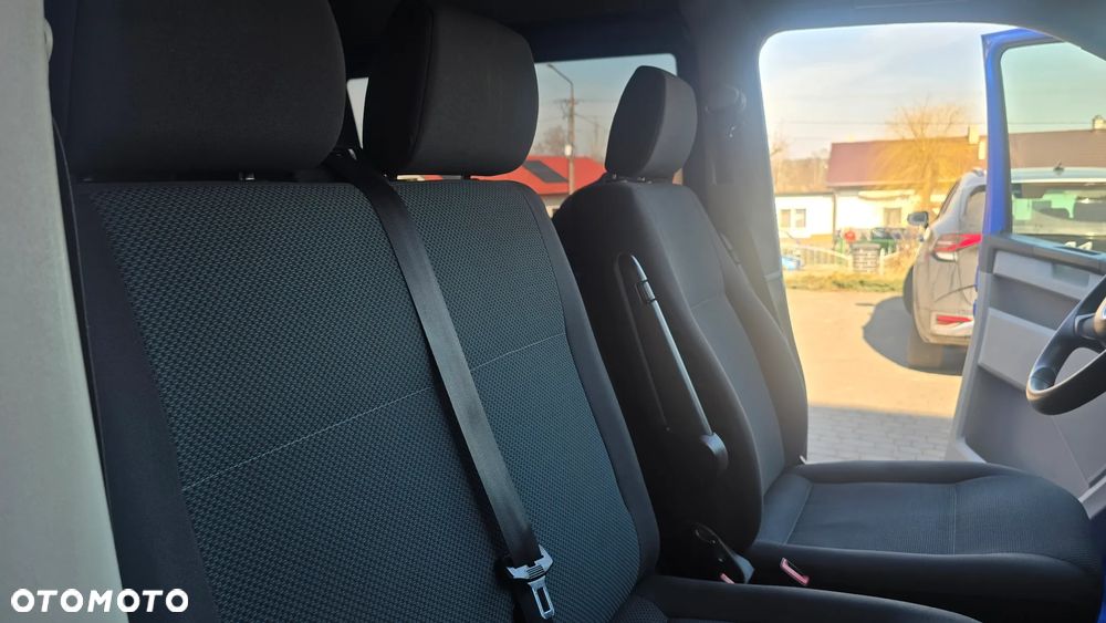 Volkswagen Transporter - 17