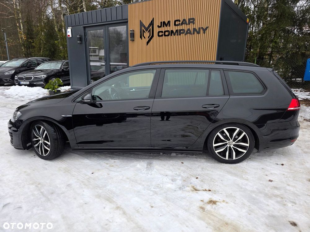 Volkswagen Golf - 21