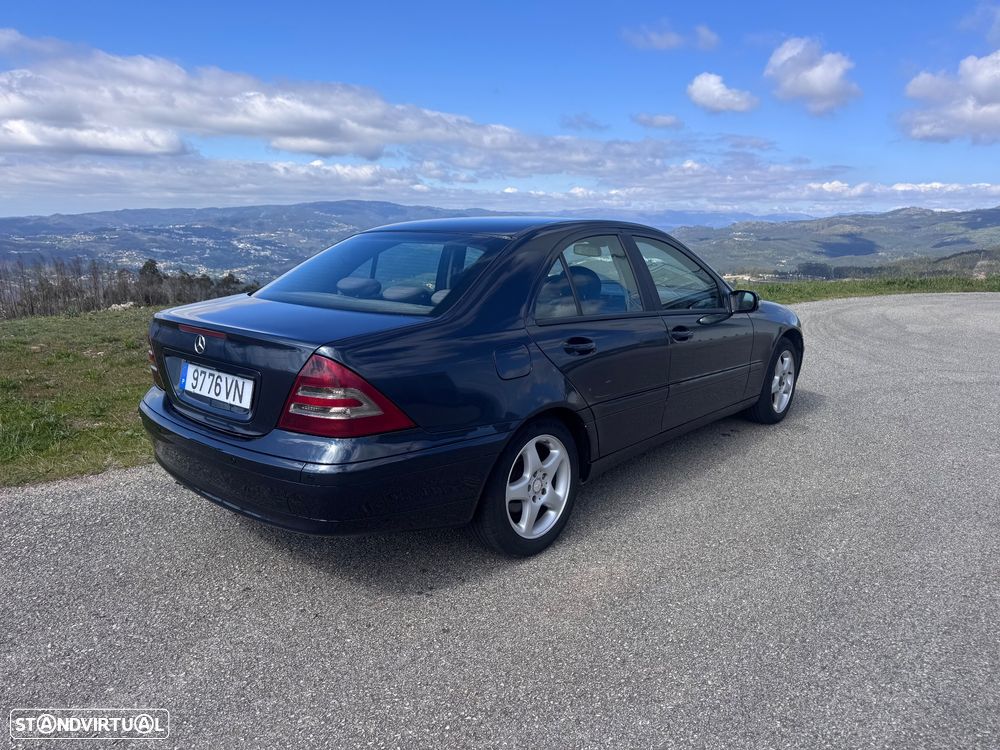 Mercedes-Benz C 220 - 4