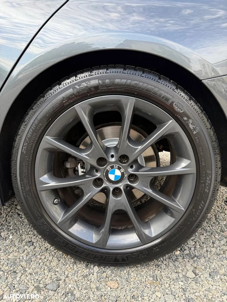 BMW Seria 3 318i Aut. M Sport - 34