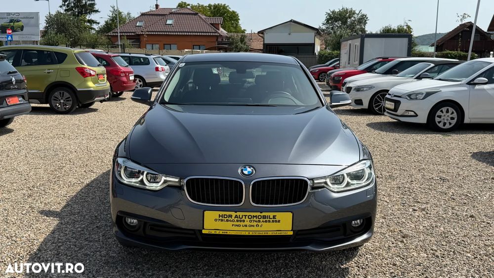 BMW Seria 3 320d Aut. Luxury Line - 16