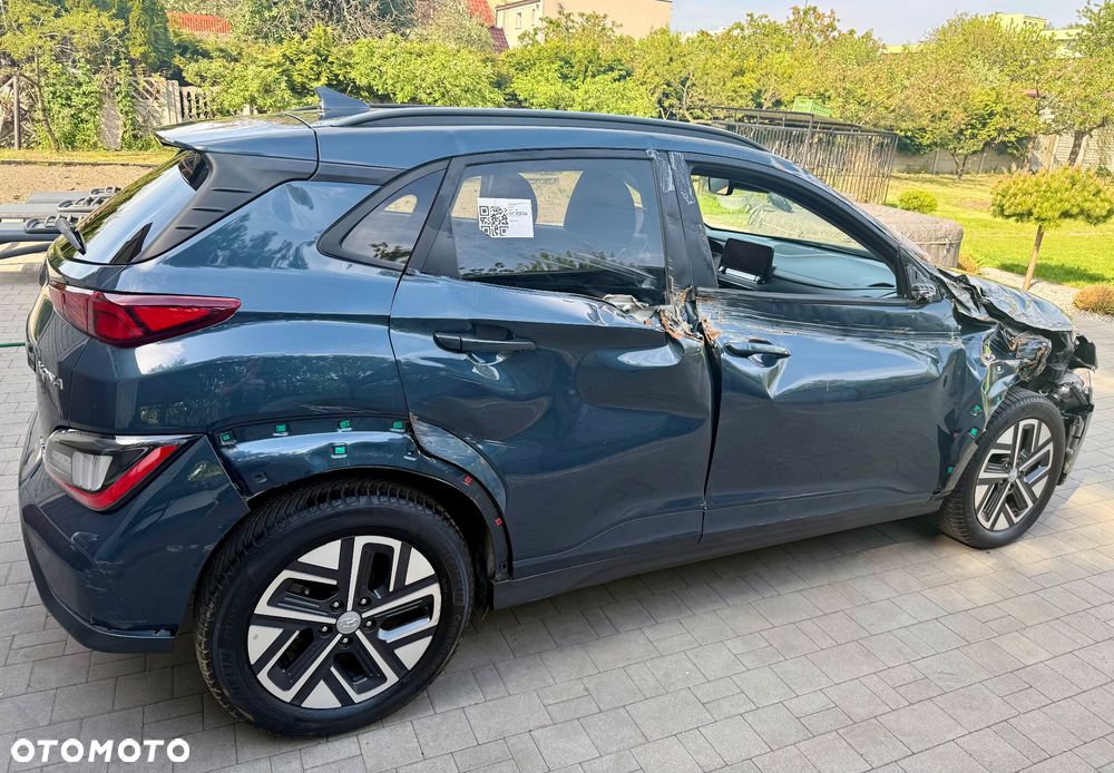 Hyundai Kona Premium - 6