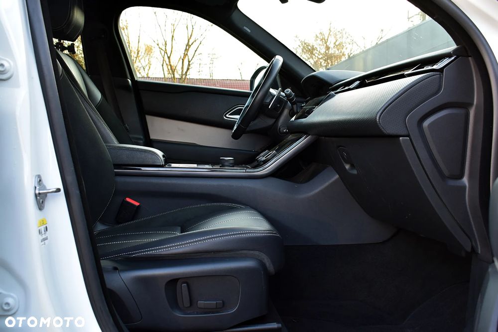 Land Rover Range Rover Velar 2.0 P250 R-Dynamic HSE - 9