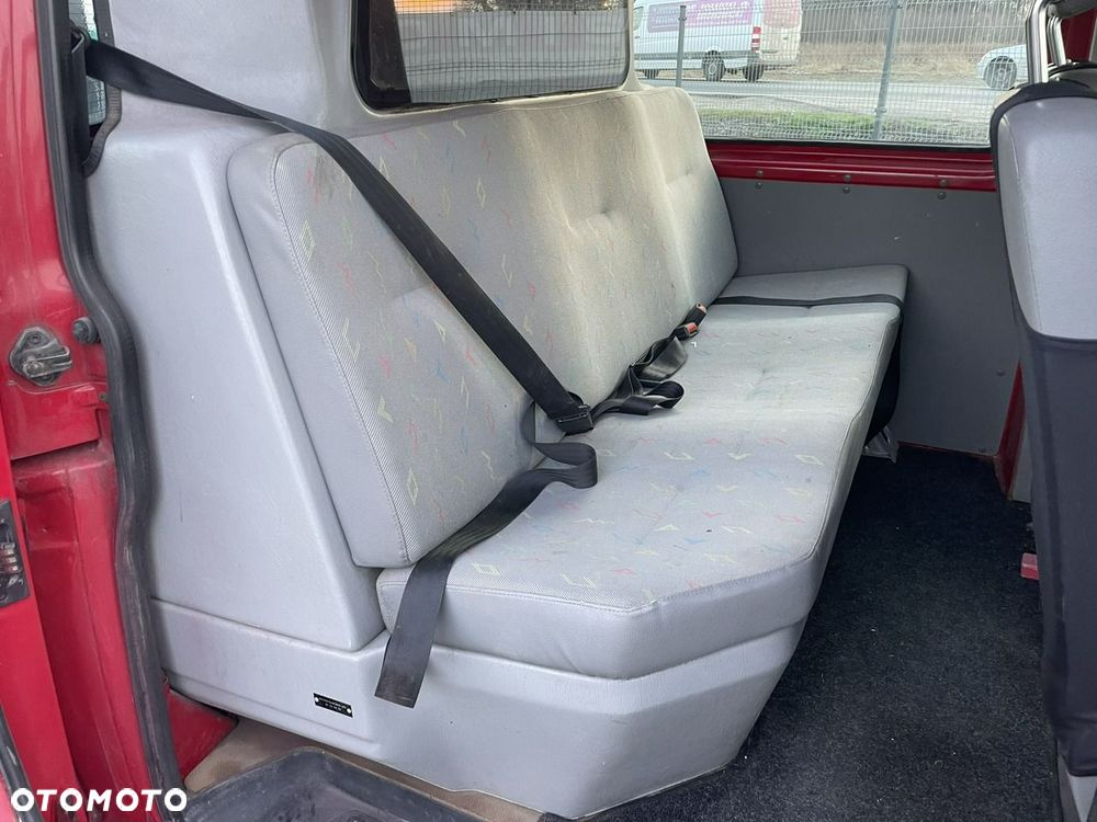 Volkswagen Transporter - 10
