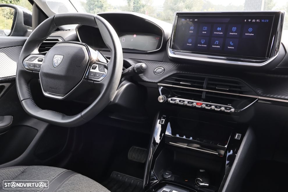 Peugeot e-208 51 kWh Allure - 11