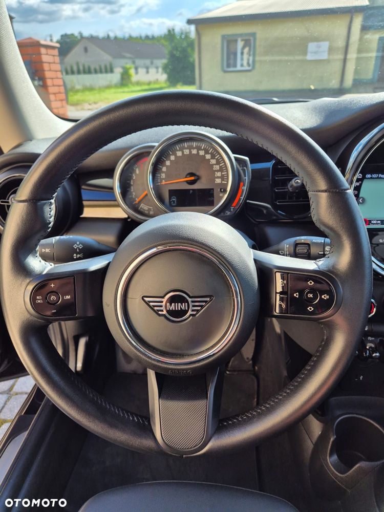 MINI Cooper Multitone Edition - 8