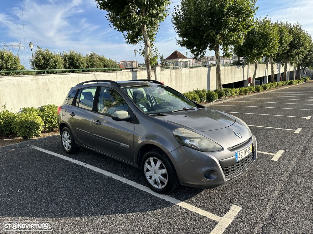 Renault Clio Sport Tourer - 1