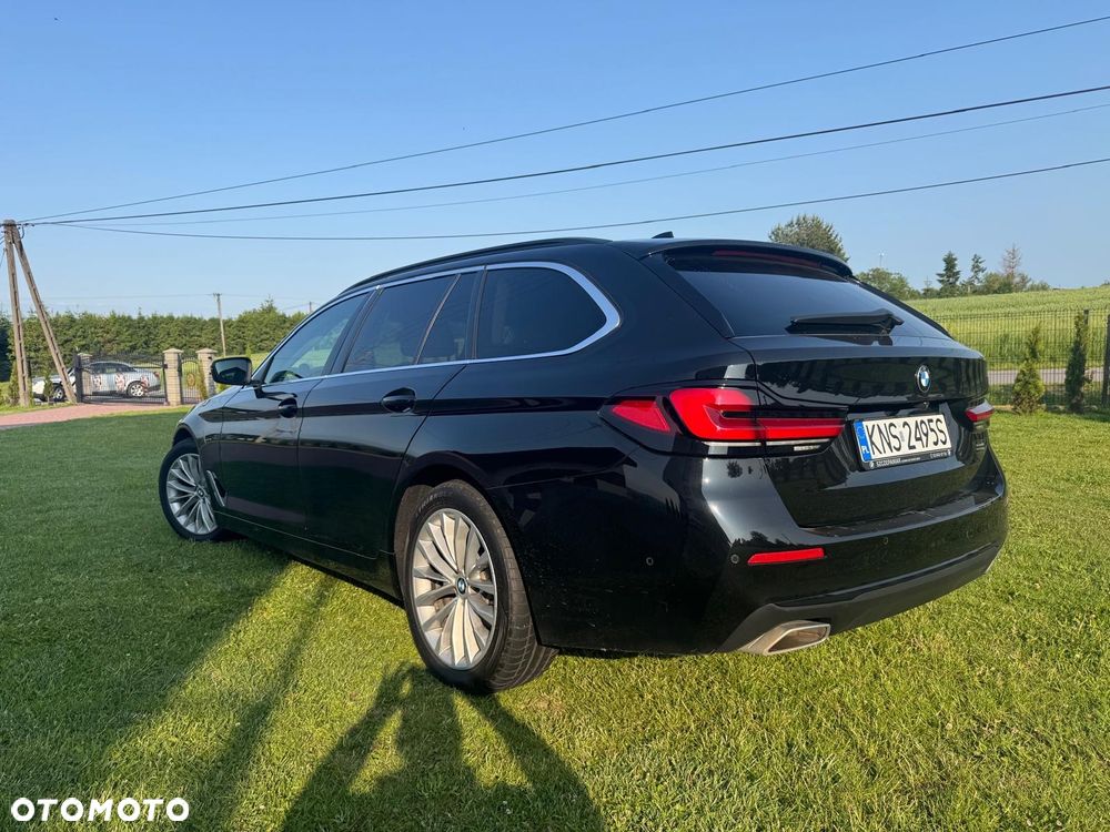 BMW Seria 5 520d - 36